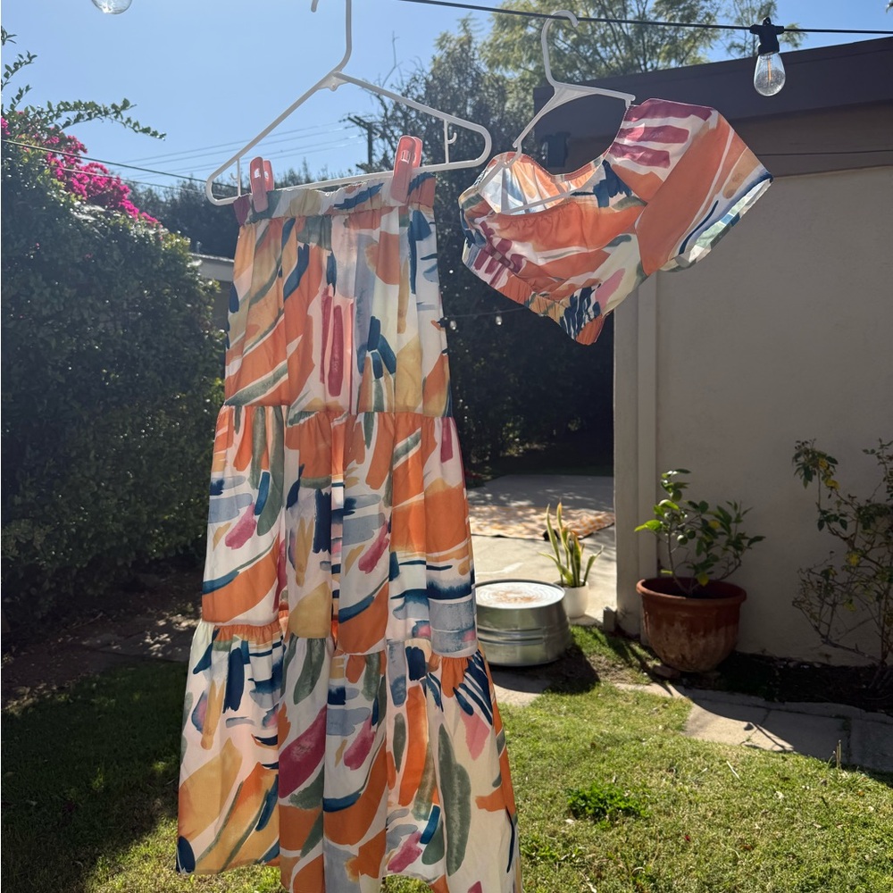 Colorful Abstract two piece set - Picture 2 of 2